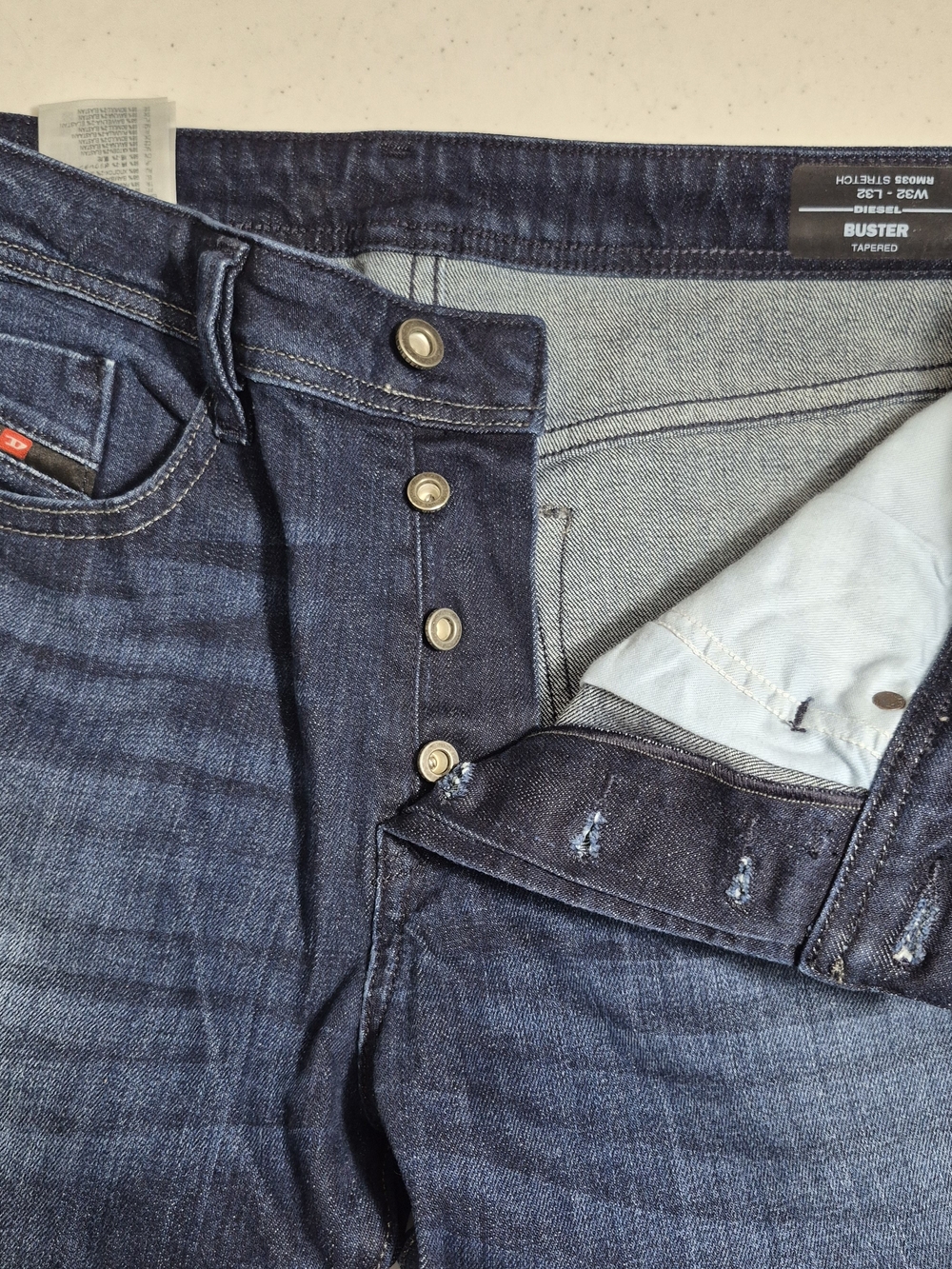 Diesel Buster Jeans Men's 32x32 Med Wash Tapered Fit Stretch